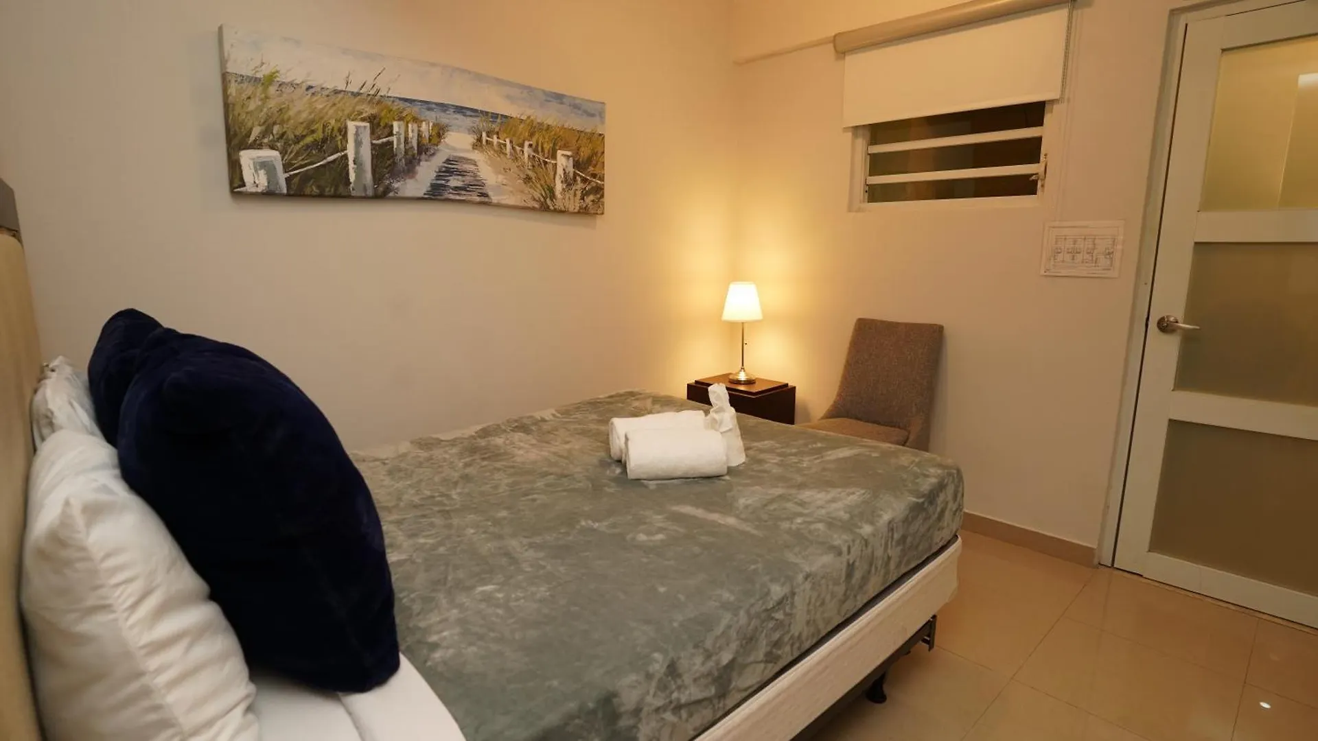 La Placita Suites Hotel-Suite 204 San Juan Aparthotel